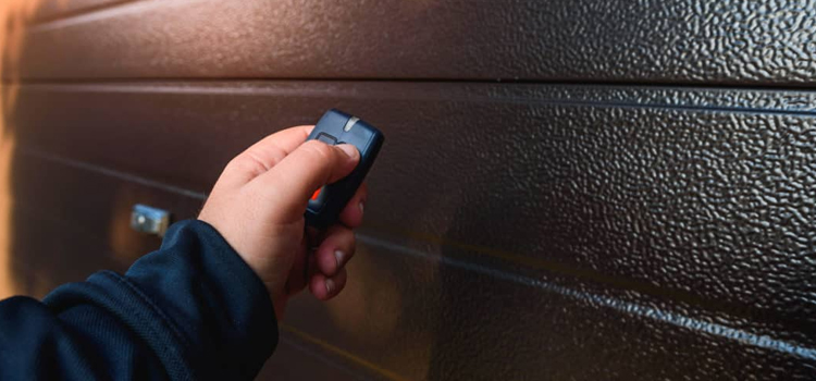 automatic door opener with remote control in Palm Bay